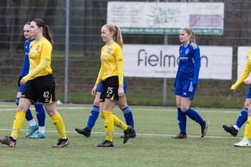 Bild 42 - F SSC Hagen Ahrensburg - SV Frisia Risum-Lindholm : Ergebnis: 1:2